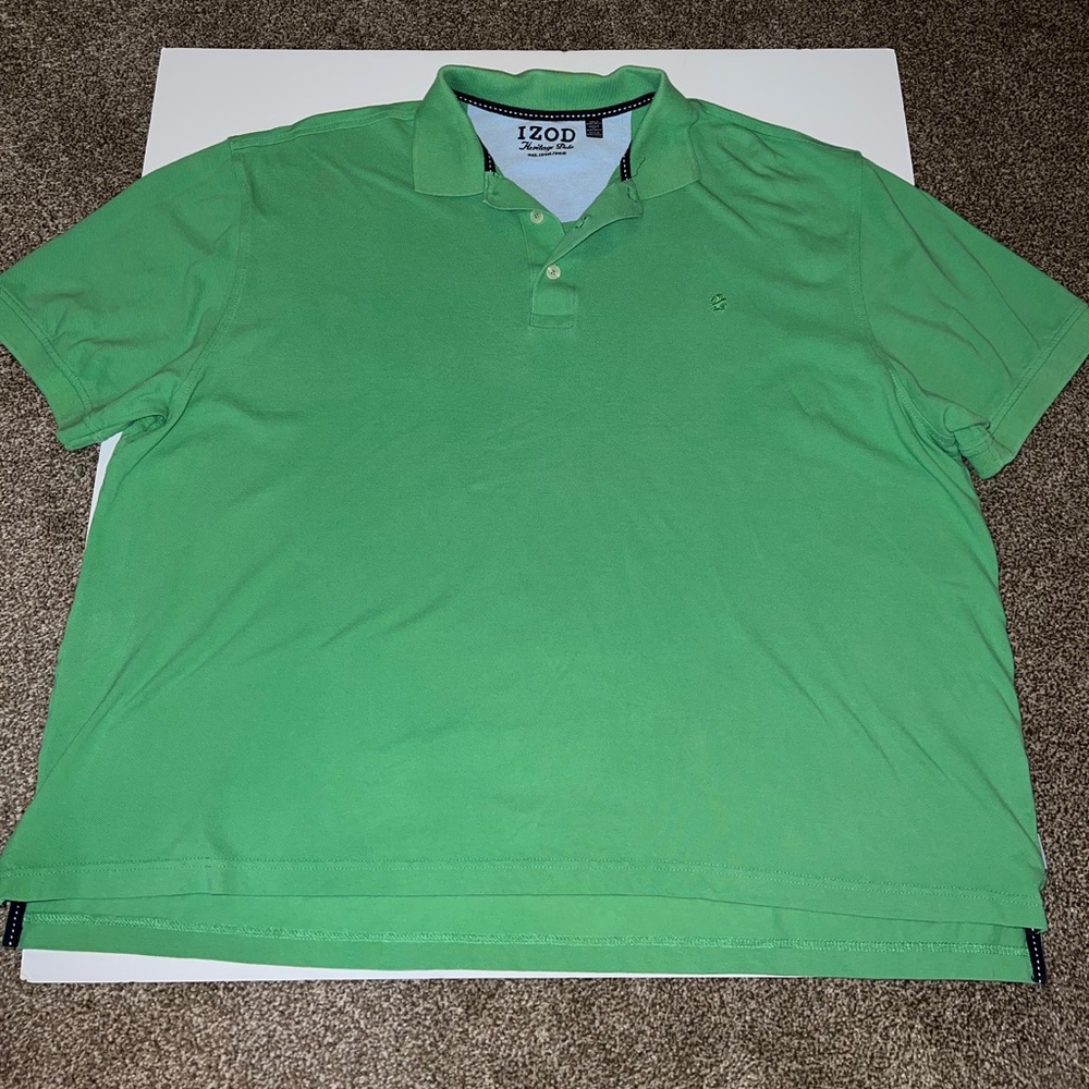 IZOD polo shirt excellent condition